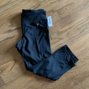 NWT Old Navy Cropped Leggings